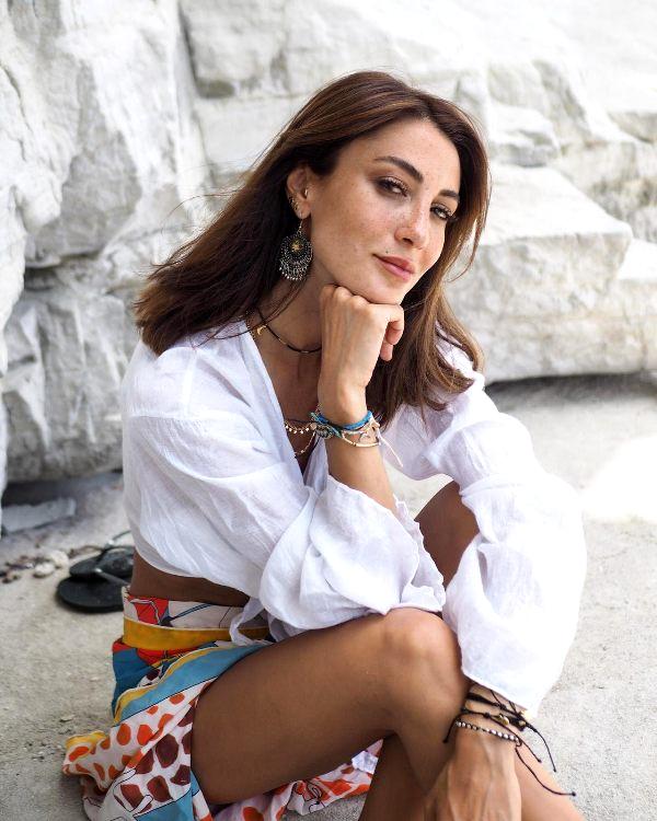 Ünlü oyuncu Merve Oflaz saldırıya uğradı!