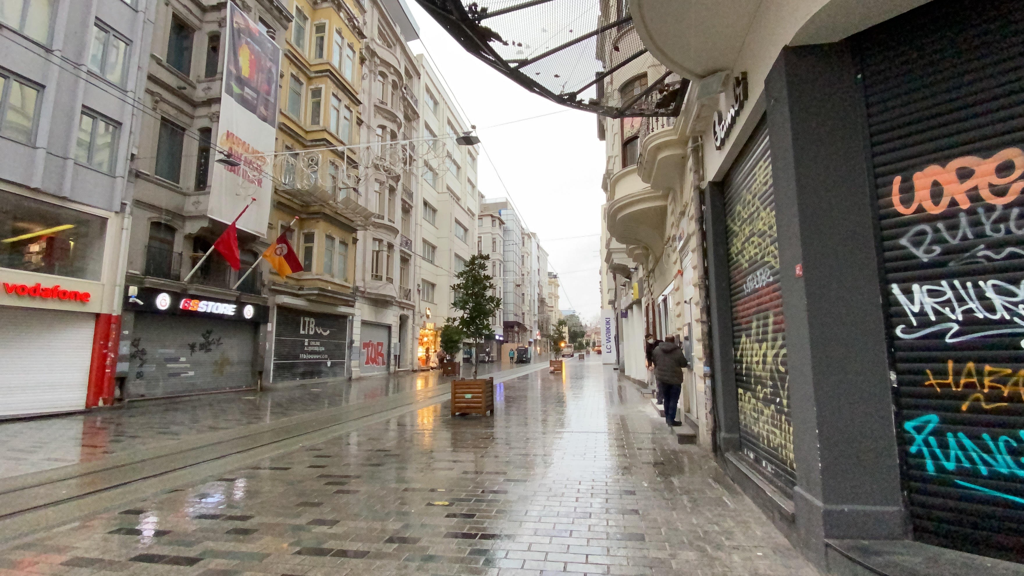 İstanbul'da yağmur yağışı başladı!