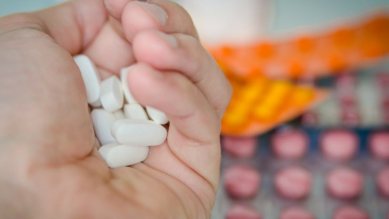 Dil altı hapı nedir, ne işe yarar? Dil altı hapı nasıl kullanılır, kaç saatte bir alınır?