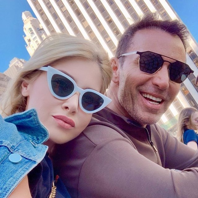 Mustafa Sandal aşka geldi! Melis Sütşurup aşkı dolu dizgin devam ediyor!