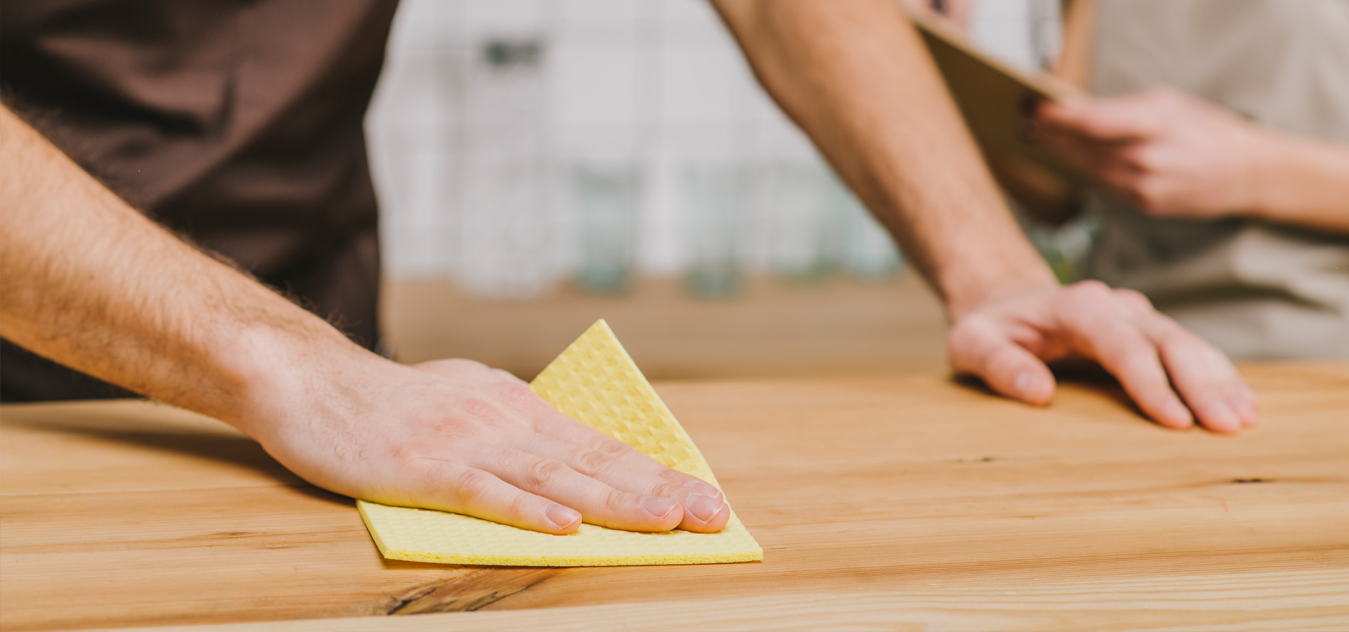 Rüyada Masa Silmek neye tabir edilir? Nasıl yorumlanır?