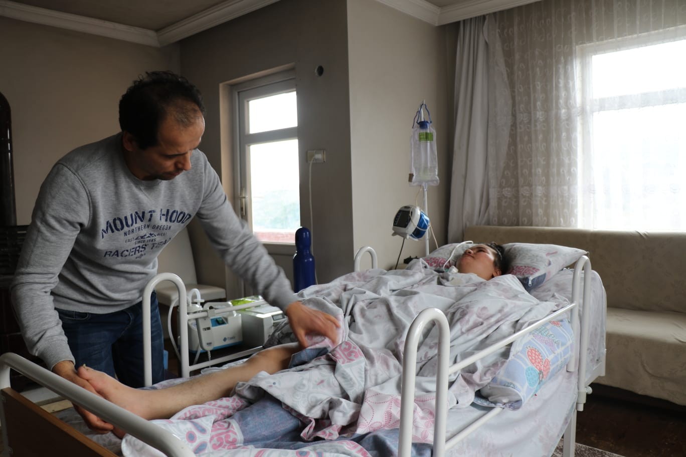 Doğumda iki kez kalbi durdu! Kurtarıldı ancak bu kez yatağa mahkum oldu...