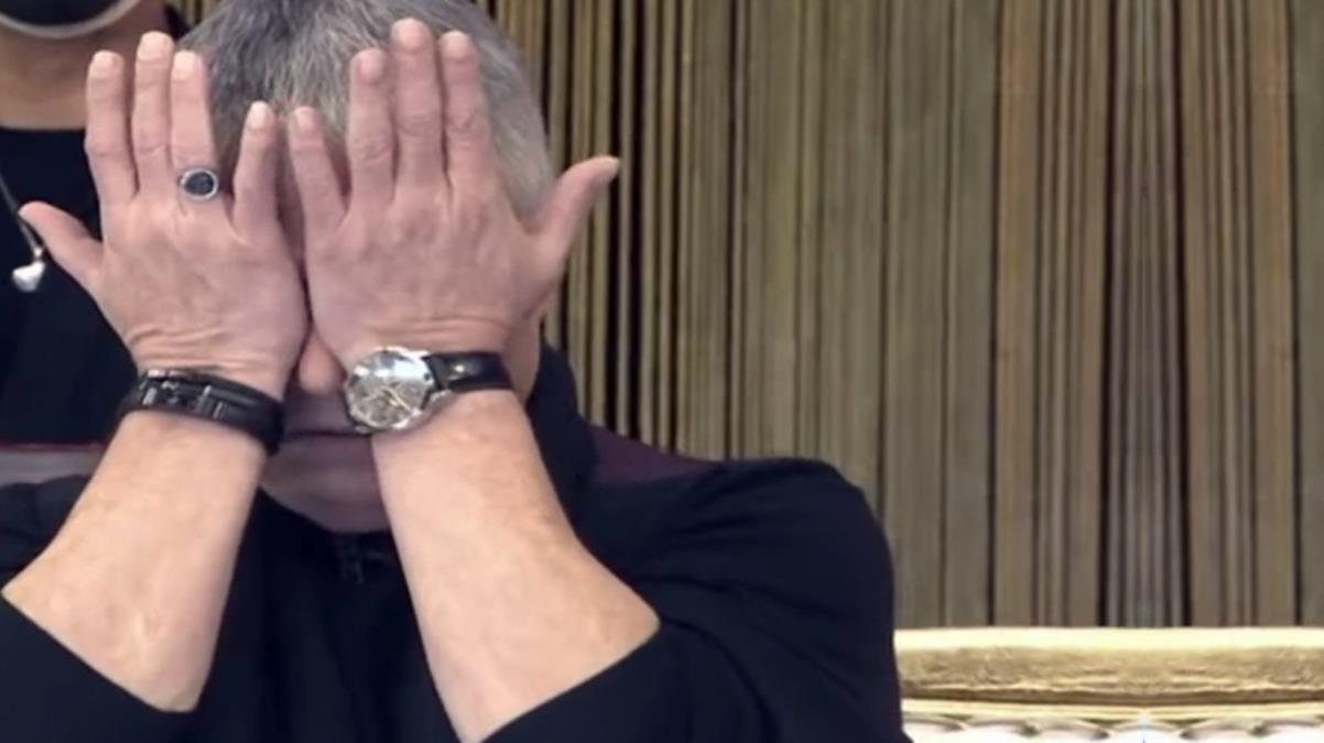 Cengiz Kurtoğlu yıllar sonra gözyaşları içinde anlattı! Kışın buz gibi soğuk suda yıkar...