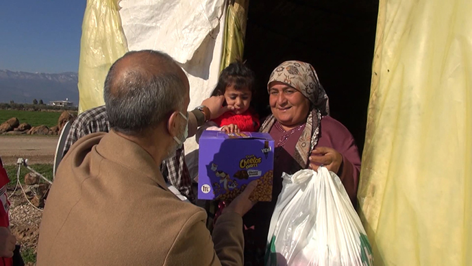 Tuzla Belediyesi, Suriyeli mültecilere desteğini sürdürüyor! 
