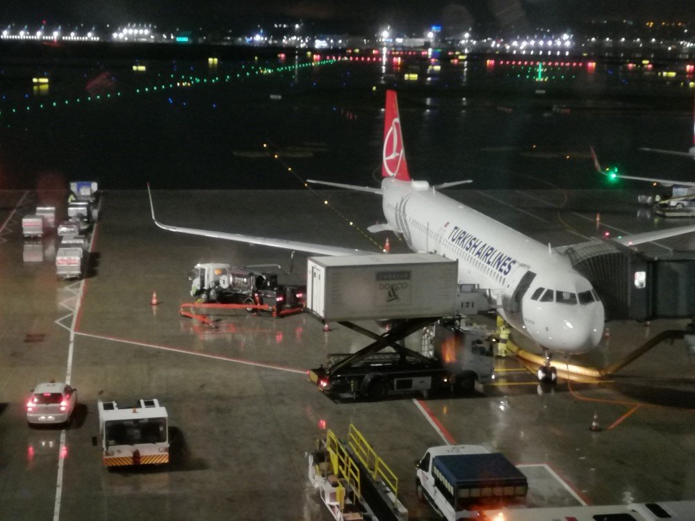 Korsan saldırısında hayatını kaybetmişti: Gemici Farman İsmaılov'un cenazesi ülkesine gönderildi.