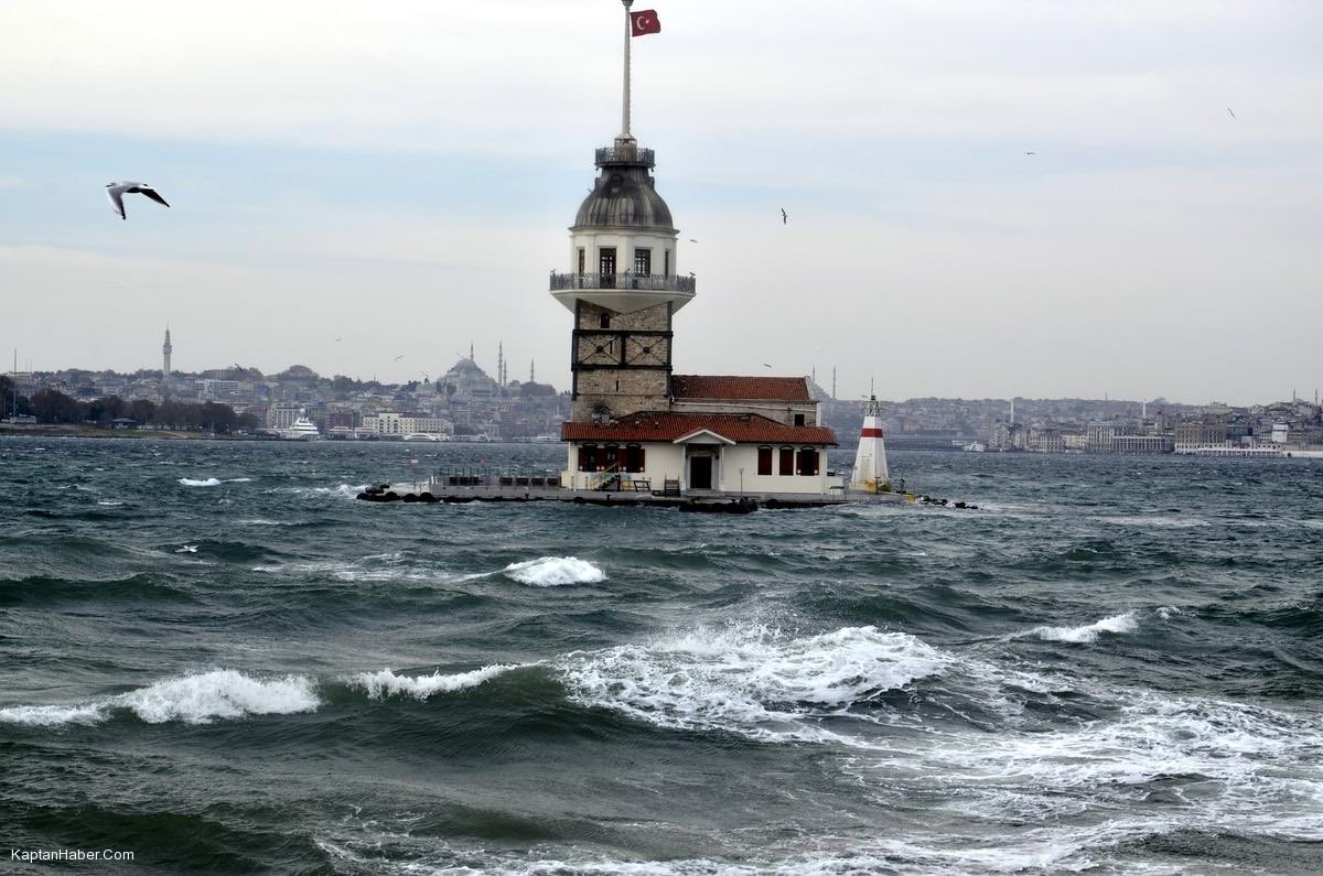Marmara'da deniz ulaşımına fırtına engeli | İşte iptal olan İDO ve BUDO seferleri
