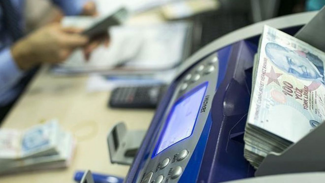 Bankacı maaşları 2021 | Banka personel maaşları ne kadar?