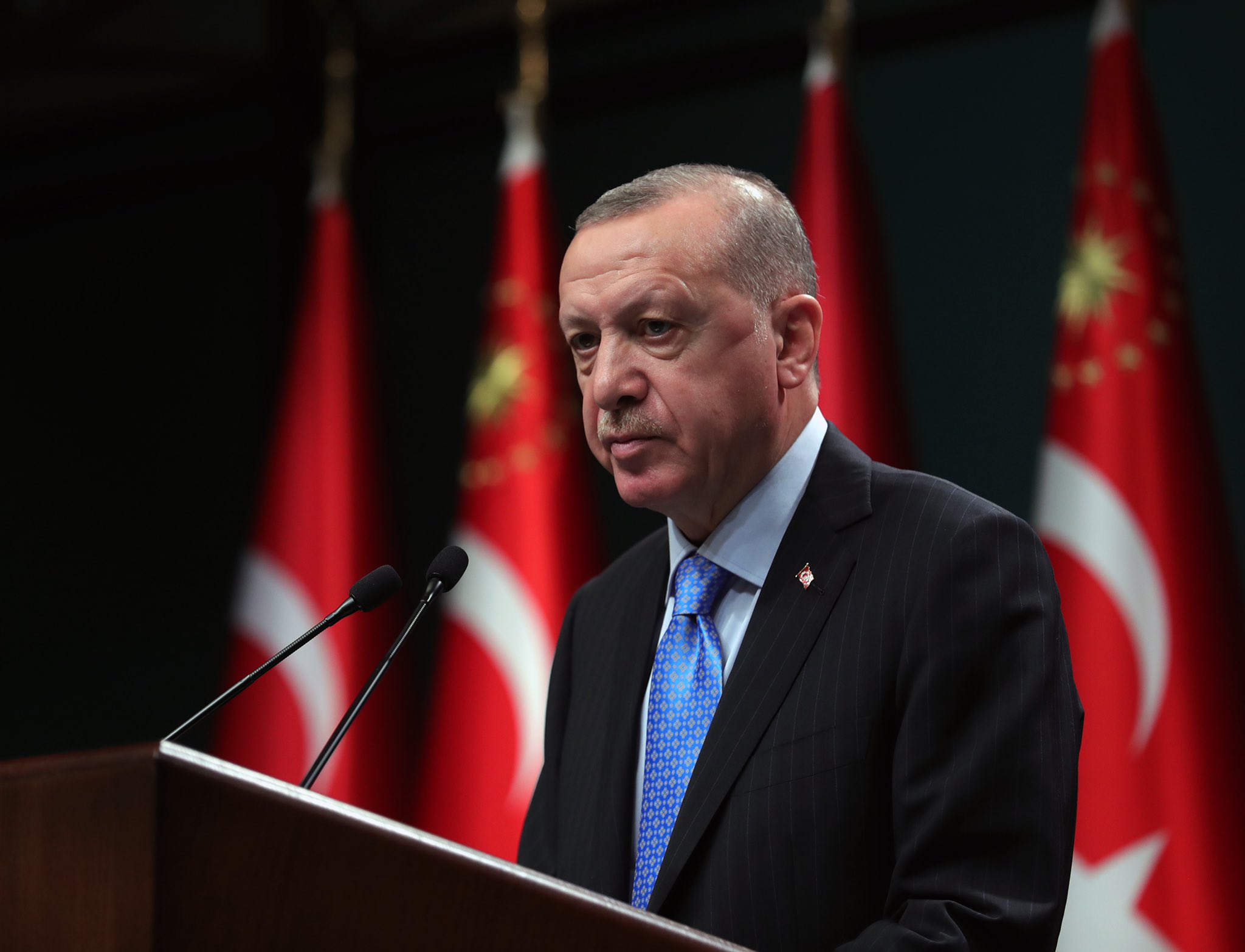 Cumhurbaşkanlığı Kabinesi kritik konular için toplanıyor ? Restoran ve lokantalar ne zaman açılacak?