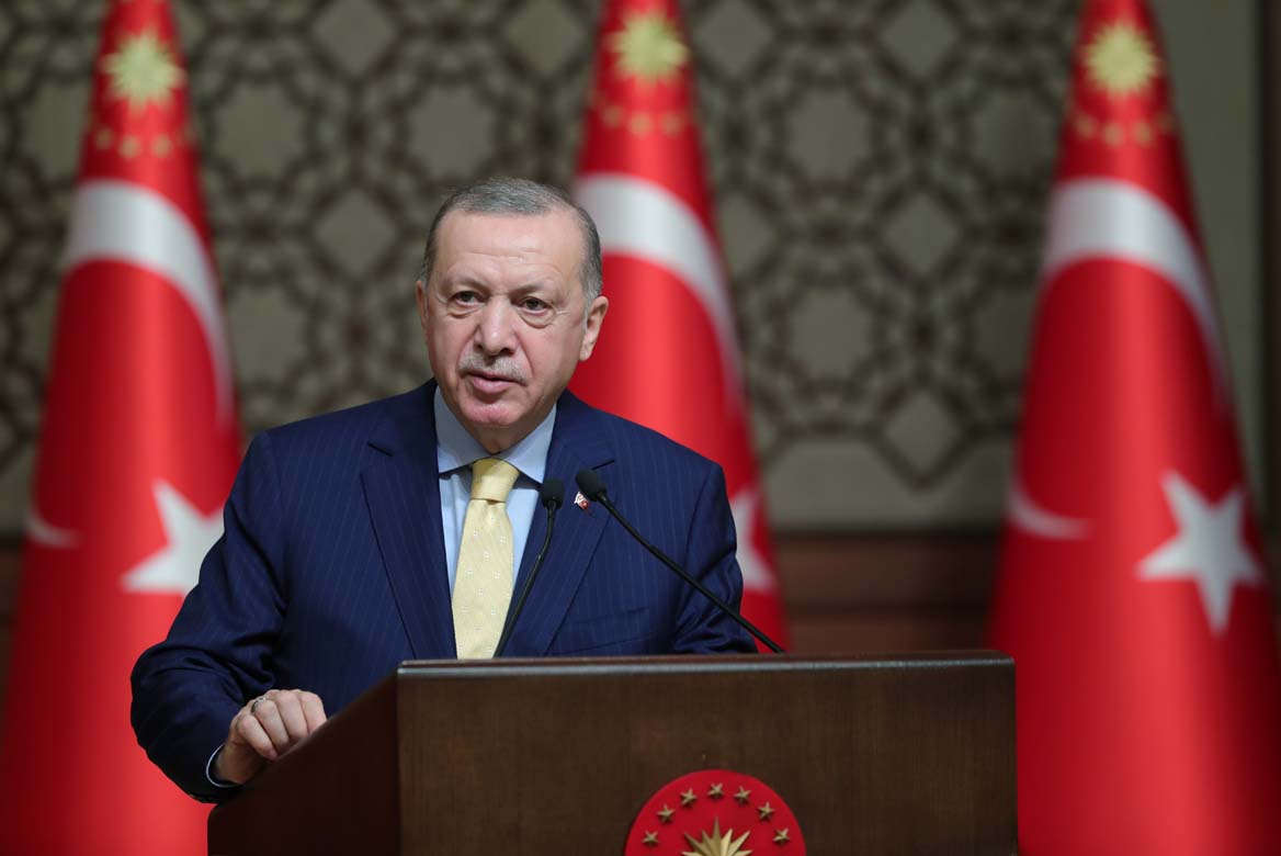 Cumhurbaşkanı Erdoğan YÖK Akademik Kariyer Liyakat projesini tanıttı: Amacımız daha şeffaf istihdamı sağlamak!