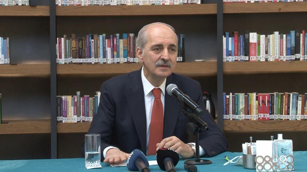 AK Partili Kurtulmuş'tan ABD'ye sert tepki: Bir siyahinin boğazına basarak ölümüne sebep olanların söz söyleme hakkı yoktur!