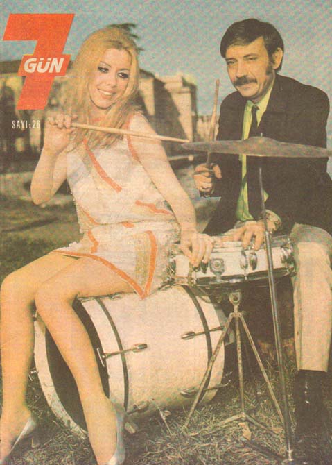 Kamuran Akkor'un eşi kimdir? Vasfi Uçaroğlu kimdir? Kaç yaşında, neden öldü?