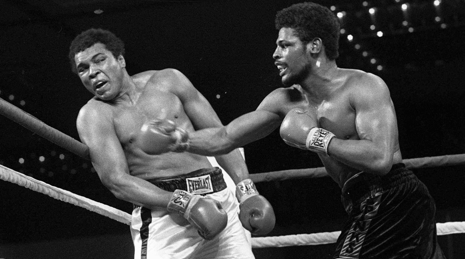 Boksör Leon Spinks kimdir? Kaç yaşında ve neden öldü? | Leon Spinks Muhammed Ali maçı full izle