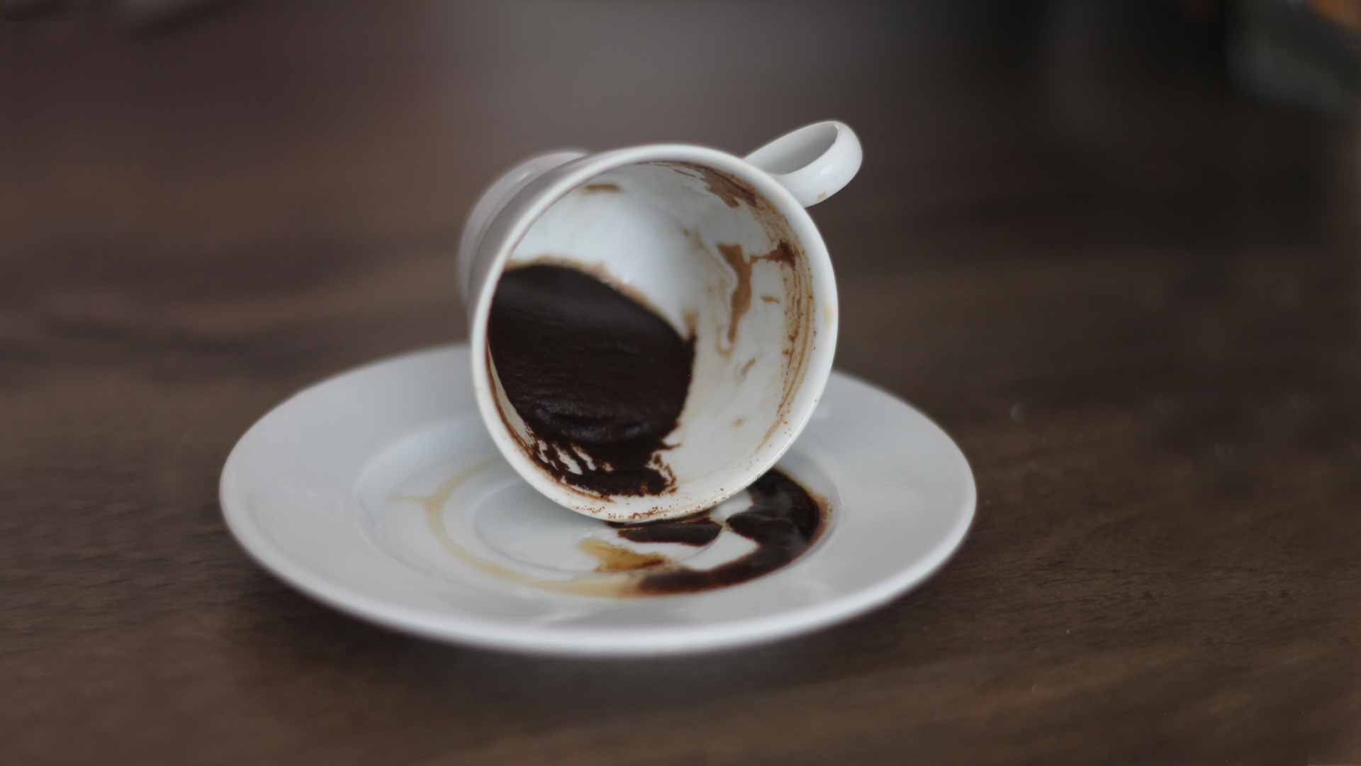 Rüyada Kahve Falı Görmek / Rüyada Kahve Falı Bakmak Tabiri