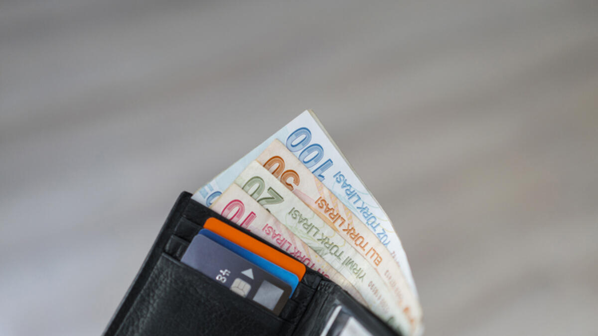 Rüyada Kağıt Para Bulmak Tabiri