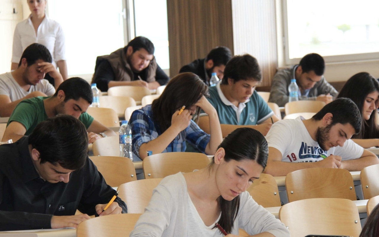 AÖF kayıt yenileme başladı mı 2021? AÖF bahar dönemi (ikinci dönem) kayıt yenileme ekranı