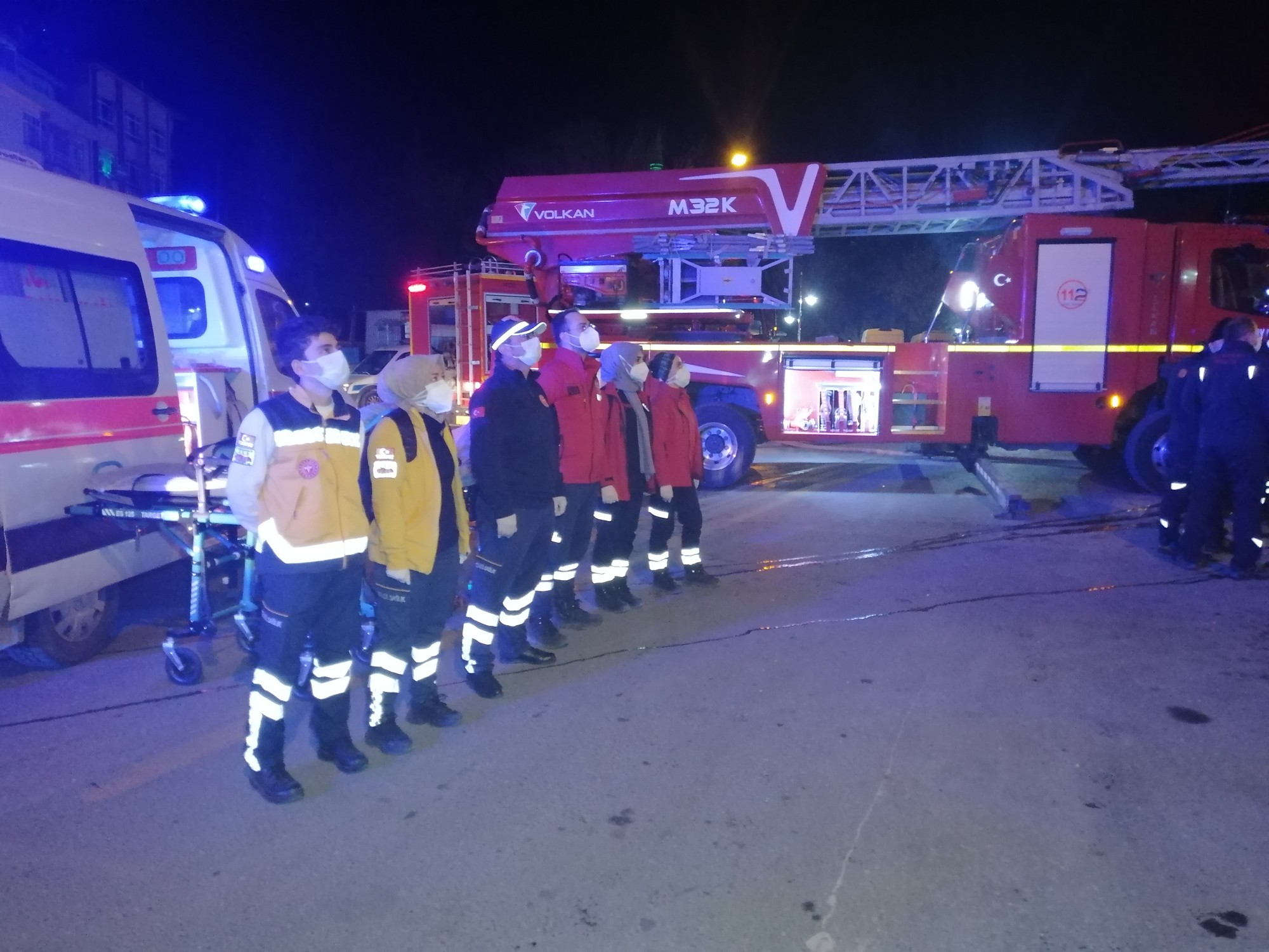 Otel odasında intihar etmek istedi, kendini de oteli de yaktı!