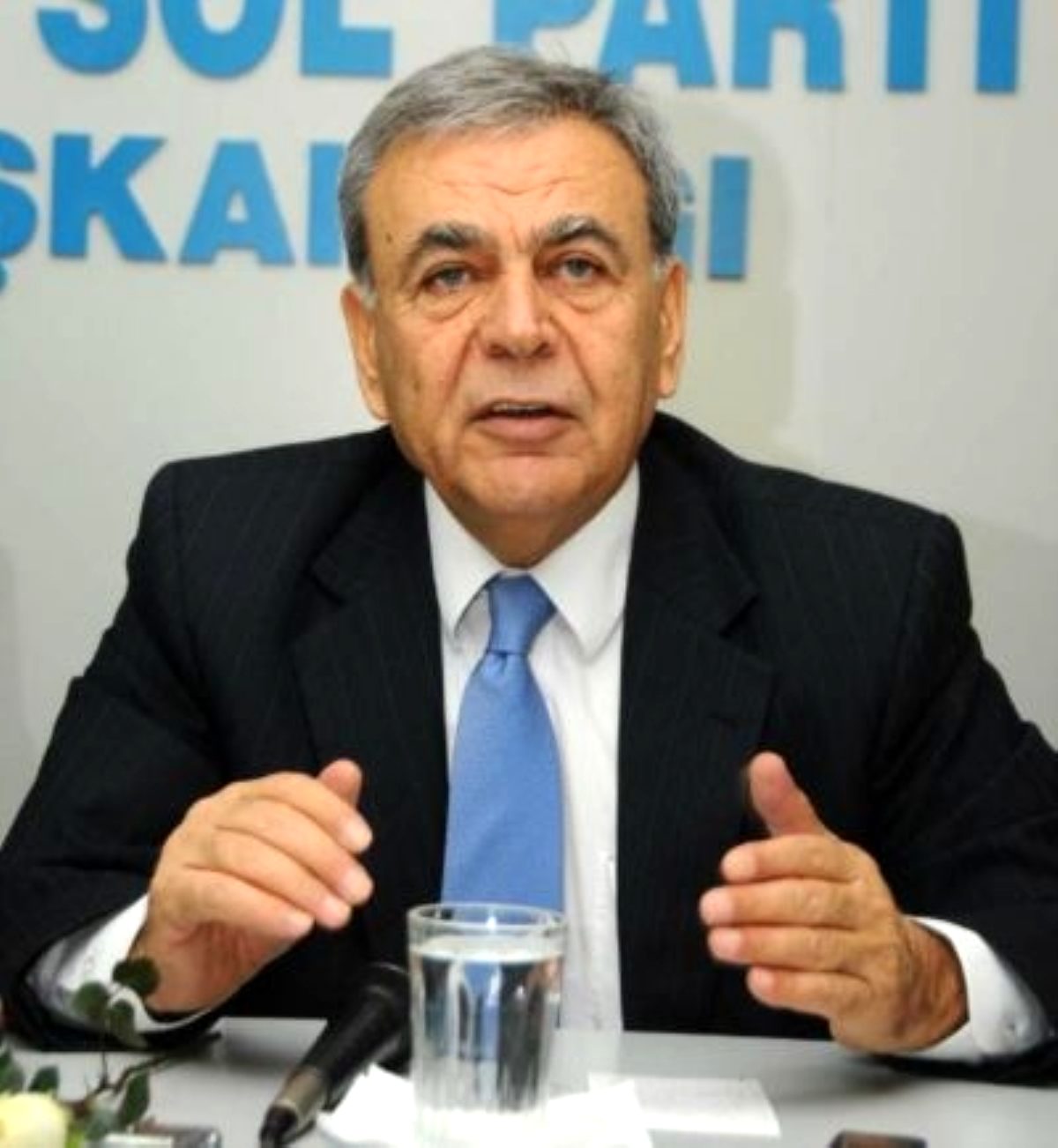 Eski CHP İzmir Büyükşehir Belediye Başkanı Aziz Kocaoğlu kimdir? Nereli? Kaç yaşında?