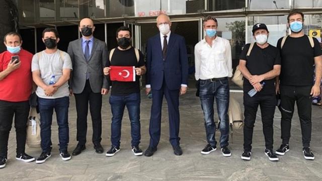 Nijerya'da serbest bırakılan Türk gemicilerden sevindiren haber! 