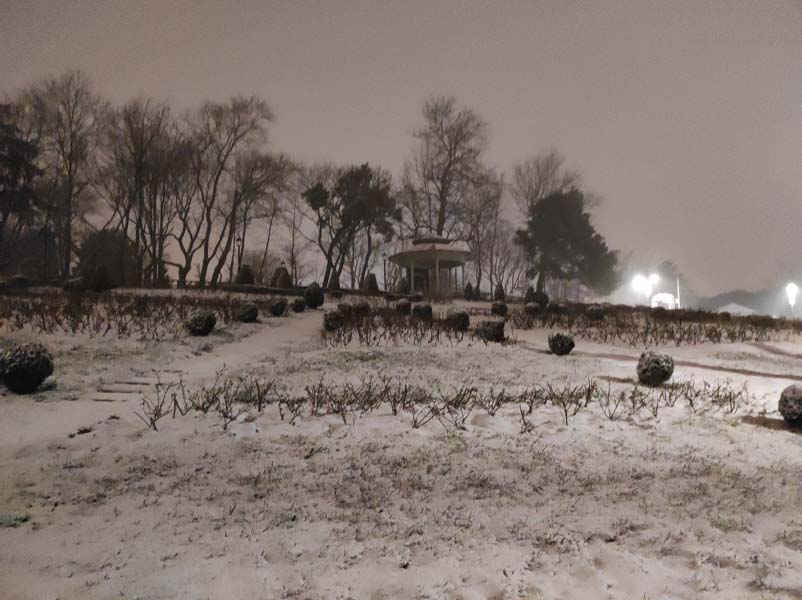 İstanbul kara teslim oldu! Yağış gece boyunca devam etti