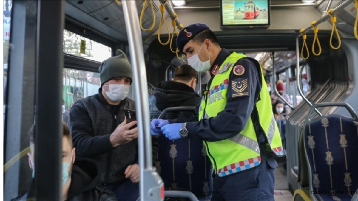 20 yaş altı otobüse binme yasağı kalktı mı? 20 yaş altı otobüse binebilir mi 2021?