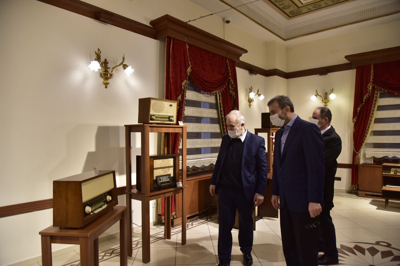 Nostaljik Radyolar Sergisi Pendik'te sanatseverle buluşuyor!