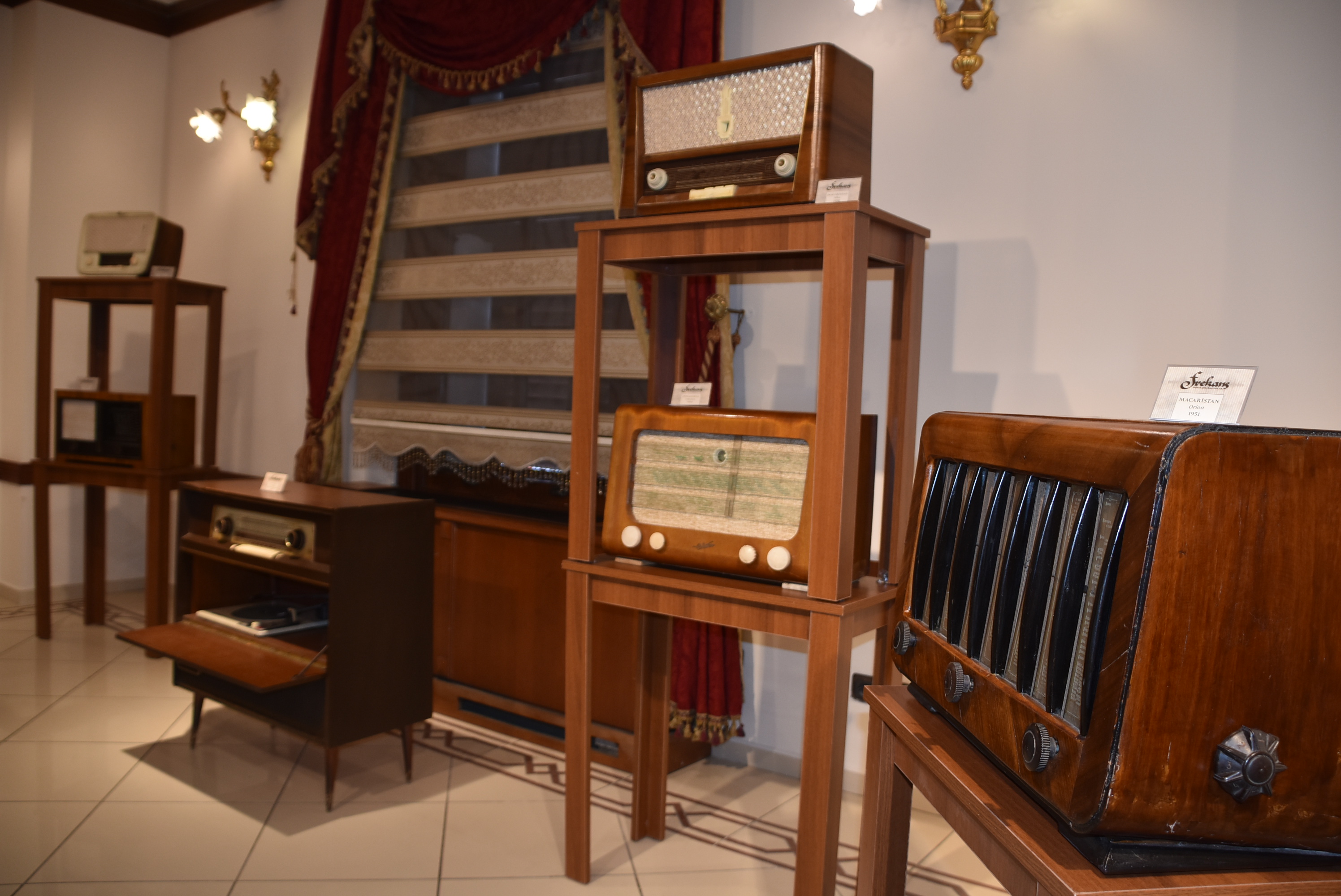 Nostaljik Radyolar Sergisi Pendik'te sanatseverle buluşuyor!