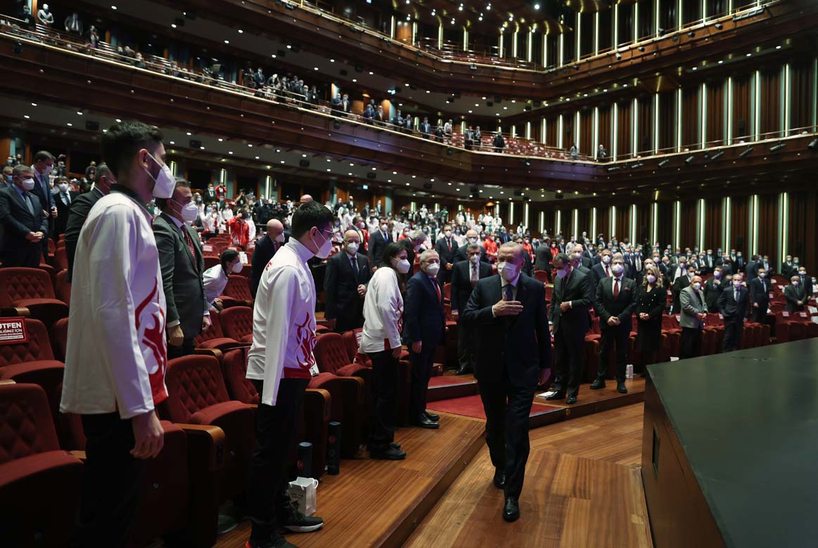 Cumhurbaşkanı Erdoğan, Milli Sporcu Bursu Tanıtım Toplantısı'nda konuştu