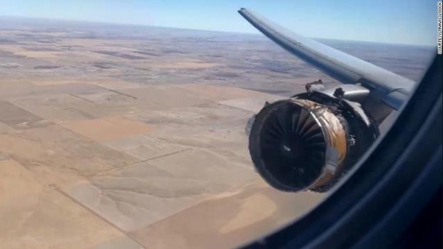 ABD'de felaketin eşiğinden dönüldü! Patlayan uçağın motoru evin üstüne düştü