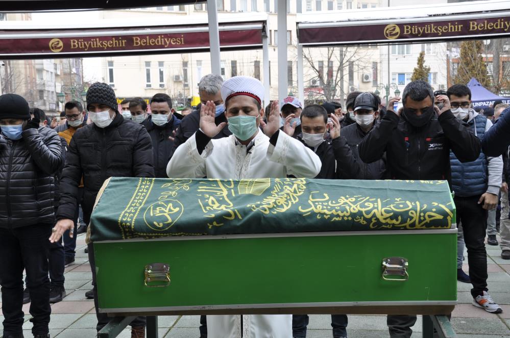 SON DAKİKA! 4 yaşındaki çocuğu anne ve babasıyla birlikte öldüren katil bulundu