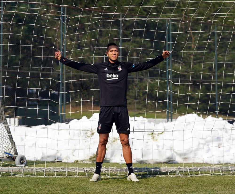 Beşiktaşlı Josef'ten olay açıklamalar! Şampiyonluk, Fenerbahçe ve Galatasaray... 