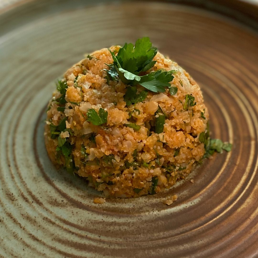 Gelinim Mutfakta Karnabahar Kısırı ve Karnabahar Köftesi tarifi | Karnabahar Kısırı ve Karnabahar Köftesi nasıl yapılır? Malzemeleri nelerdir?