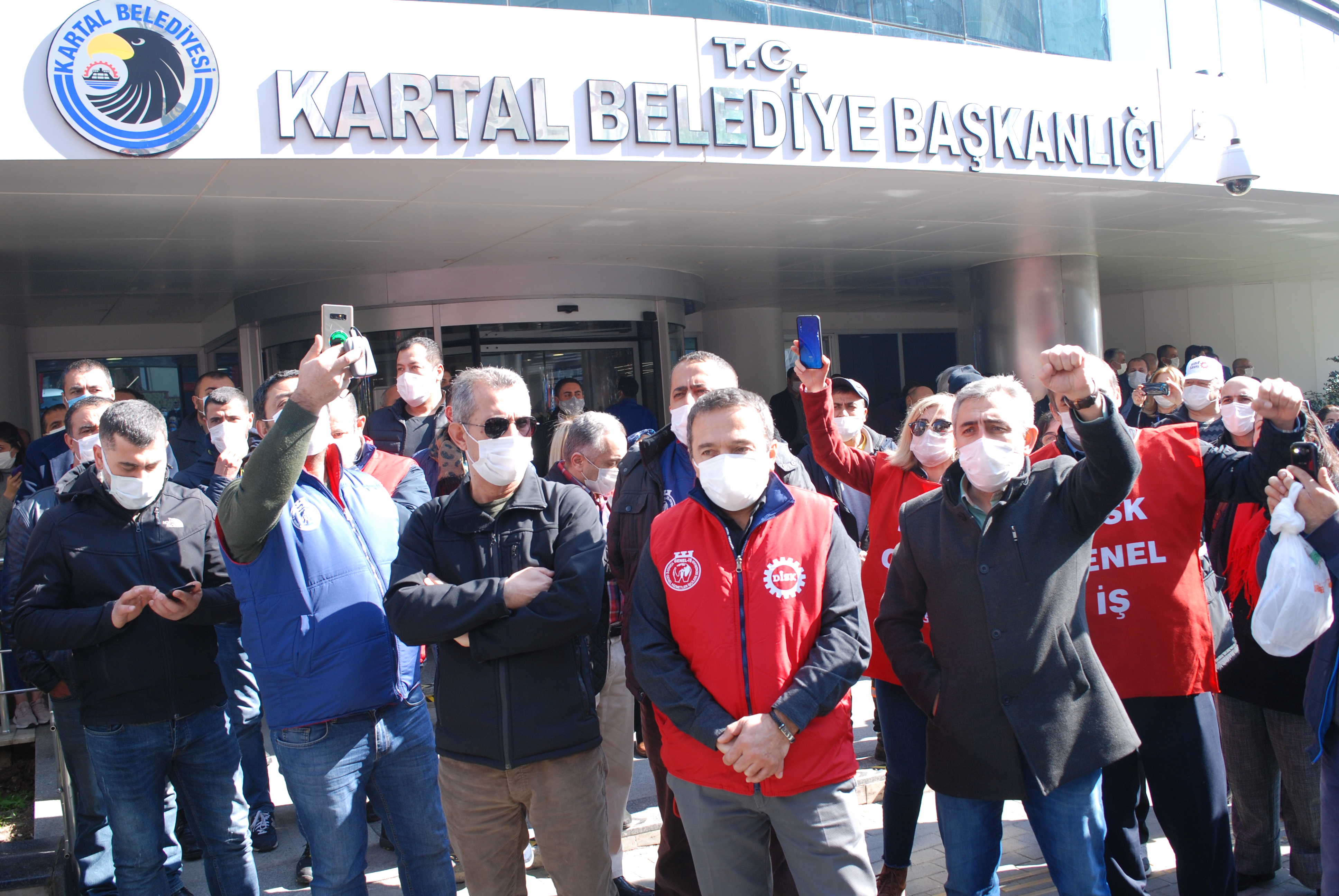 CHP'li Kartal Belediyesinde kriz! İşçiler grev kararı aldı 