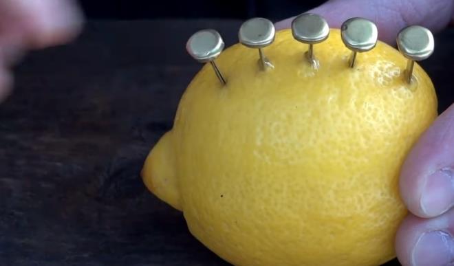 Rus mühendis limonla ateş yaktı: O görüntüler sosyal medyada viral oldu!