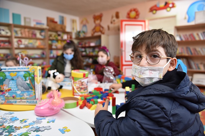 Tuzla'da Değişen Oyuncak Dükkânı ile çocukların gelişimine büyük destek!