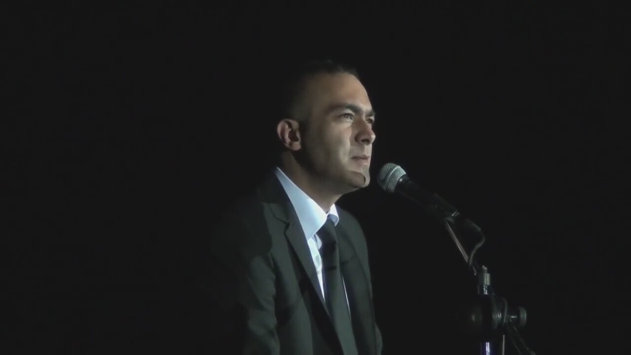 Mümin Sarıkaya evli mi? Kiminle evli? Eşi kim?