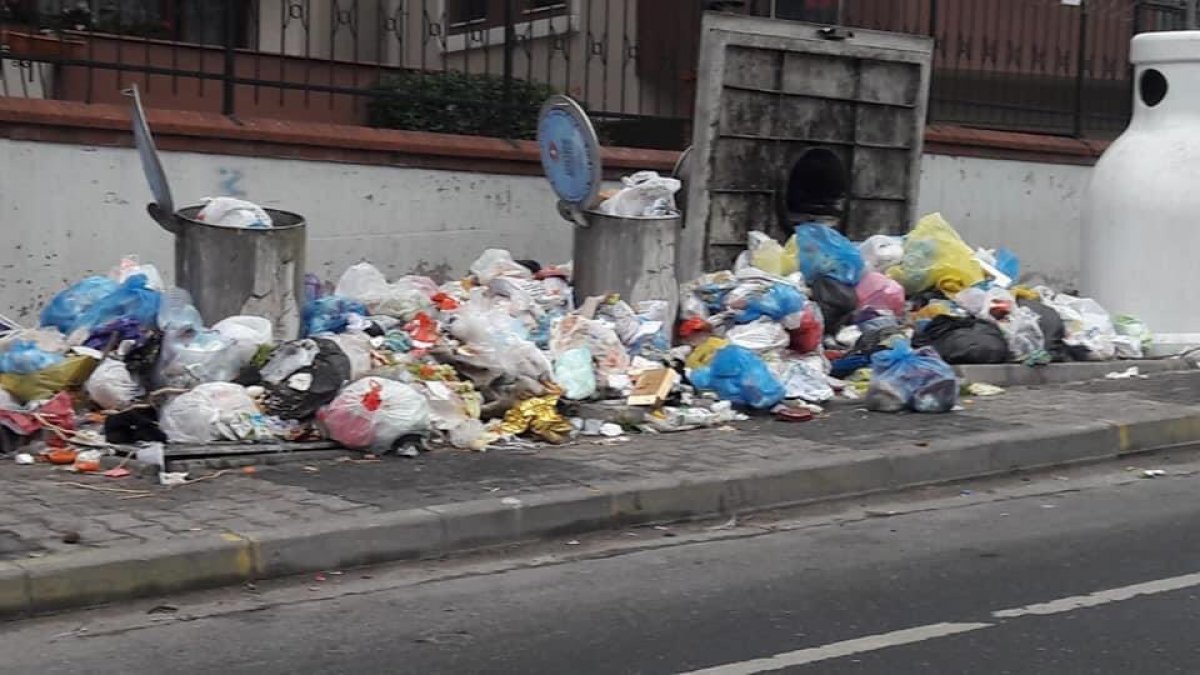 Maltepe Belediye Başkanı Ali Kılıç çöplerin yanında açıklama yaptı: Demokratik hak saygı duyuyoruz