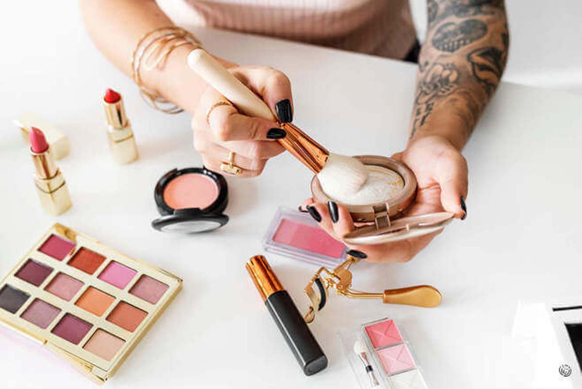 8 Mart Dünya Kadınlar Günü ne hediye alınır? 8 Mart Dünya Kadınlar Günü hediye önerileri