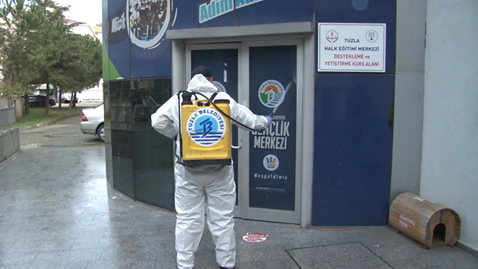 Tuzla Belediyesi Gençlik Merkezi yüz yüze eğitime başladı!