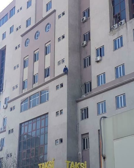 Ankara'nın Etimesgut ilçesinde intihar girişimi!