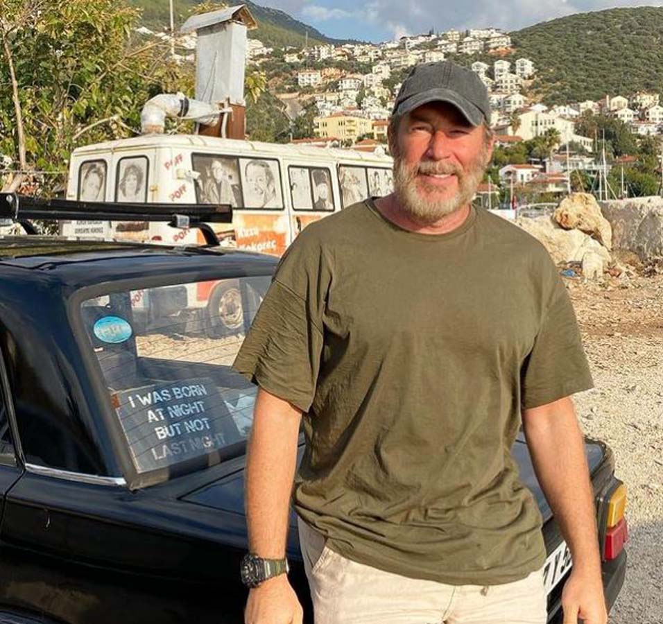 Sinan Albayrak kimdir? Nereli, kaç yaşında? Hangi dizilerde rol aldı?