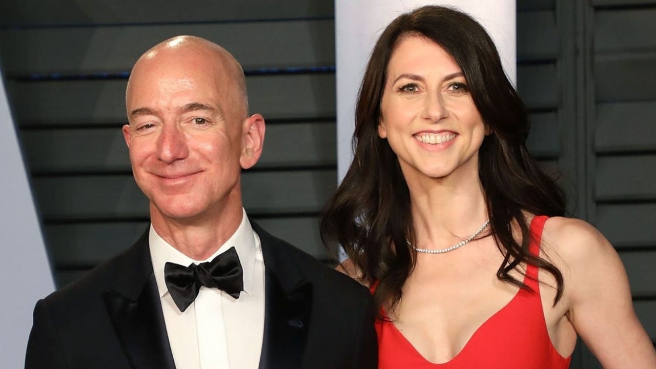 Jef Bezoss'un eski eşi MacKenzie Scott, fen bilgisi öğretmeniyle evlendi
