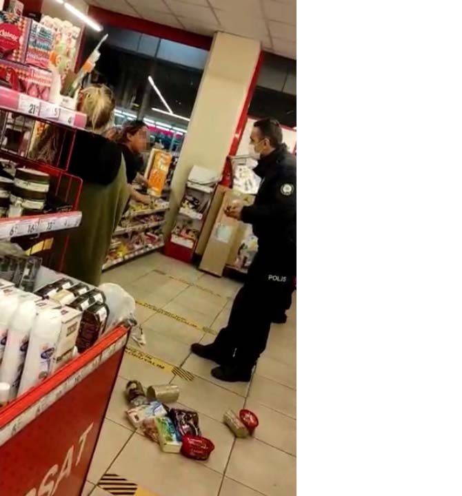 Bursa'da 2 kadın hırsız yakalanınca ortalığı birbirine kattı!