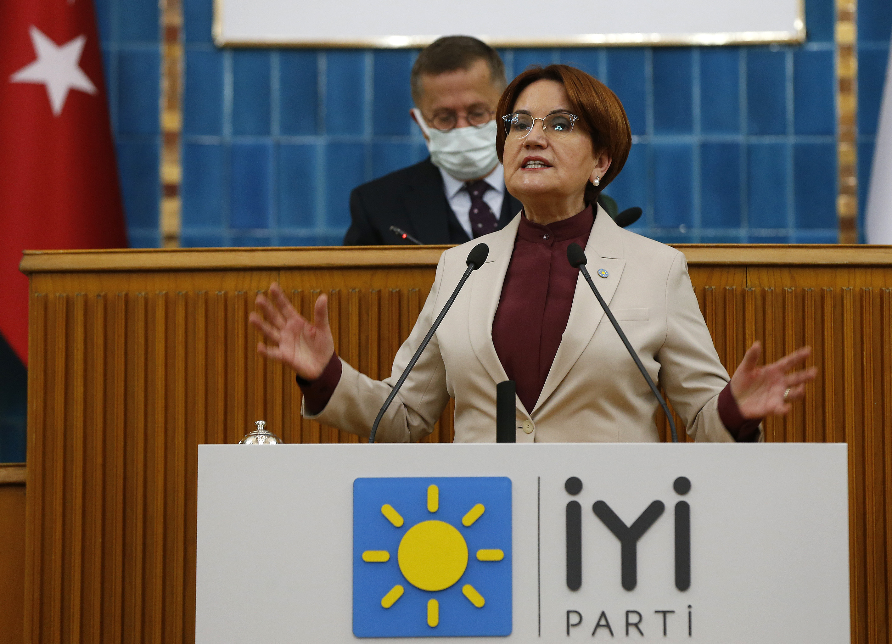 Fosforlu Cevriye ne demek ? Kınalı Yapıncak ne demek?