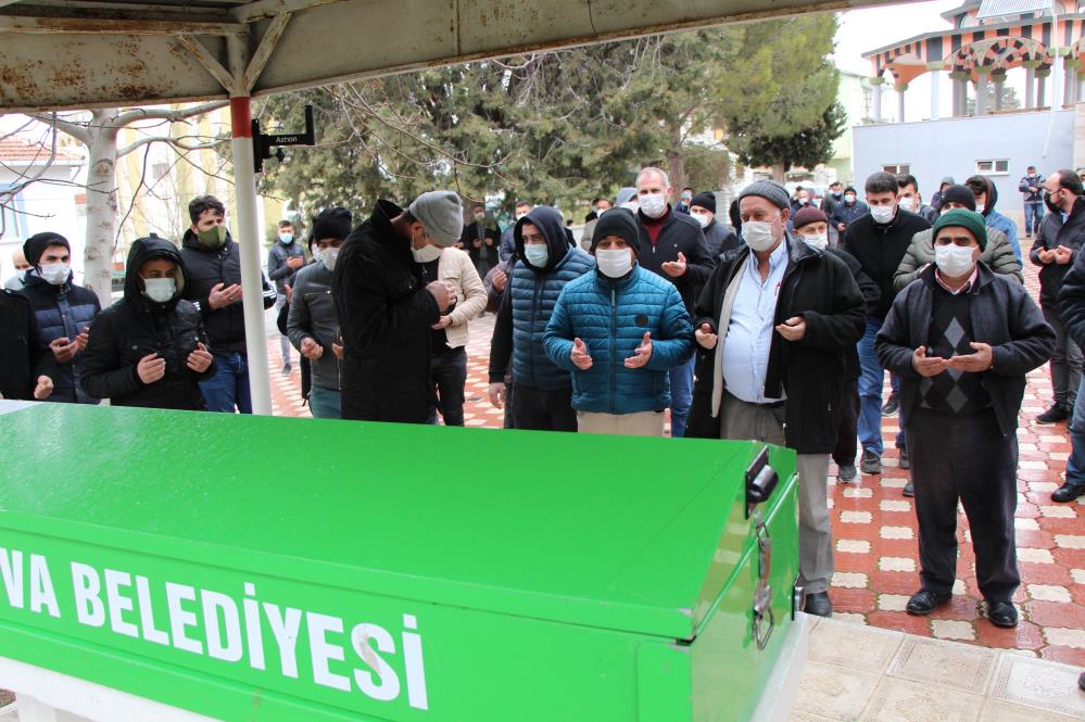 Elektrik akımına kapılan 12 yaşındaki çocuk hayata veda etti