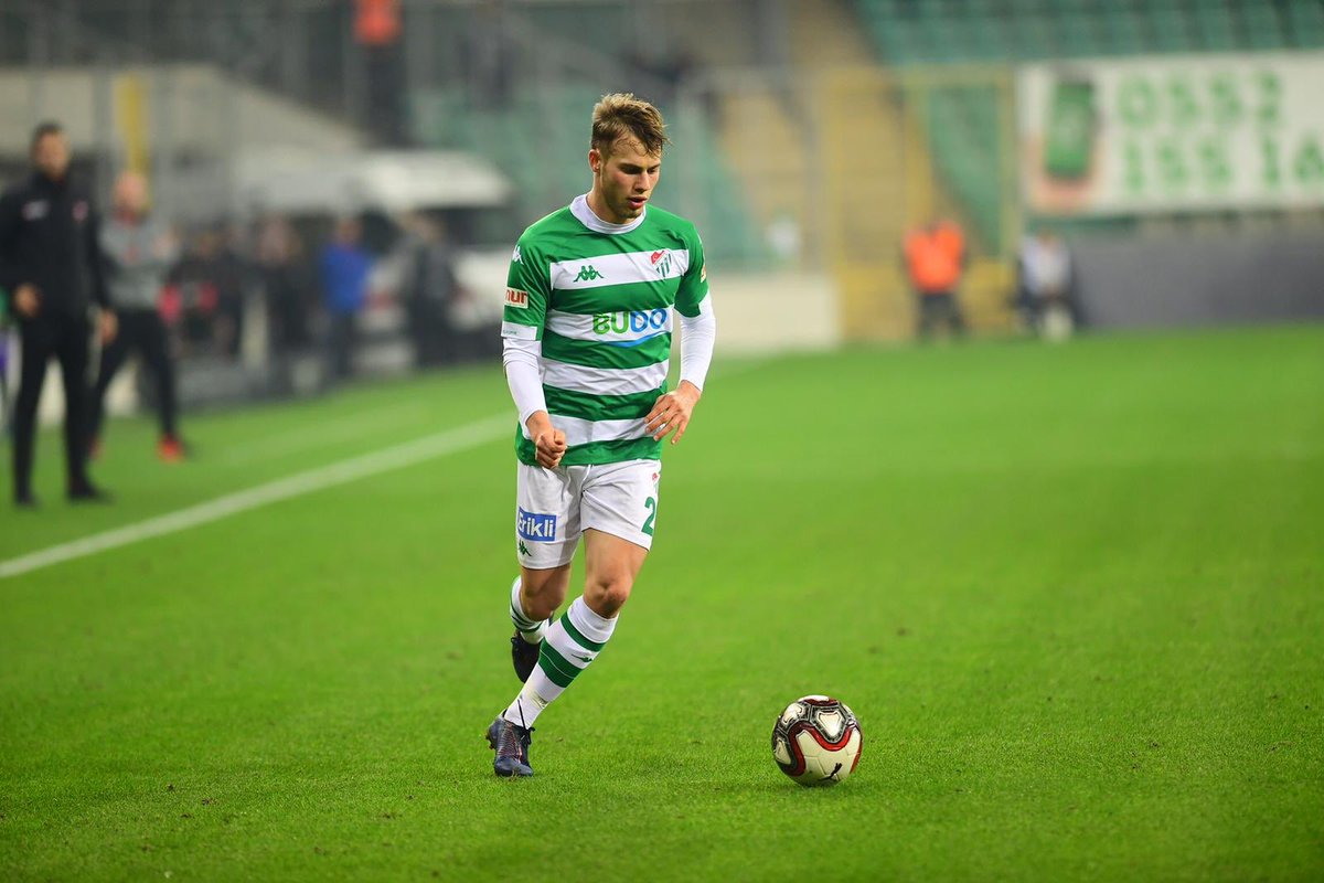 Fenerbahçe'nin transfer hedefleri belli oldu! Gençlik aşısı geliyor 