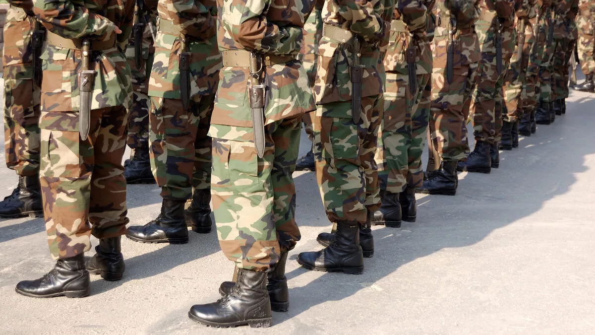 Rüyada Asker Kıyafeti Giymek Tabiri