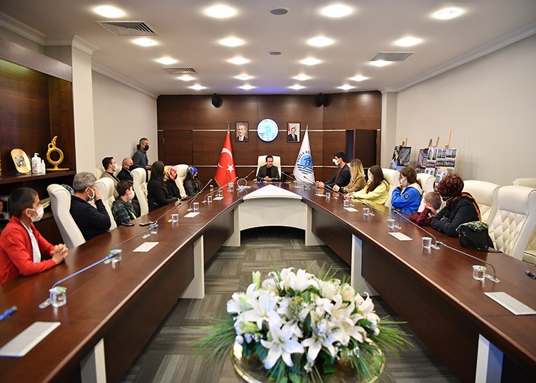 Başkan Şadi Yazıcı, Bitkisel Atık Yağ Toplama Yarışması'nda dereceye girenleri ağırladı!