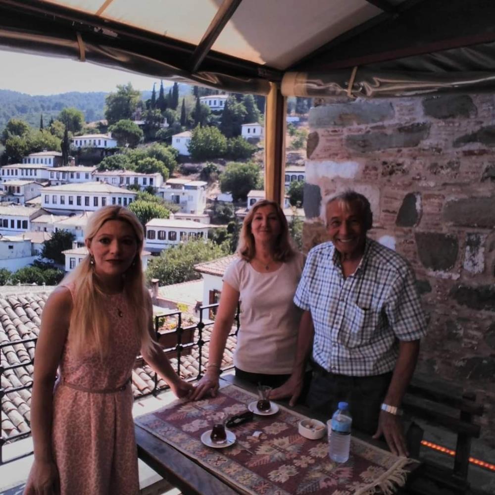 Antalya'da lüks villada aynı aileden 4 kişi öldü!