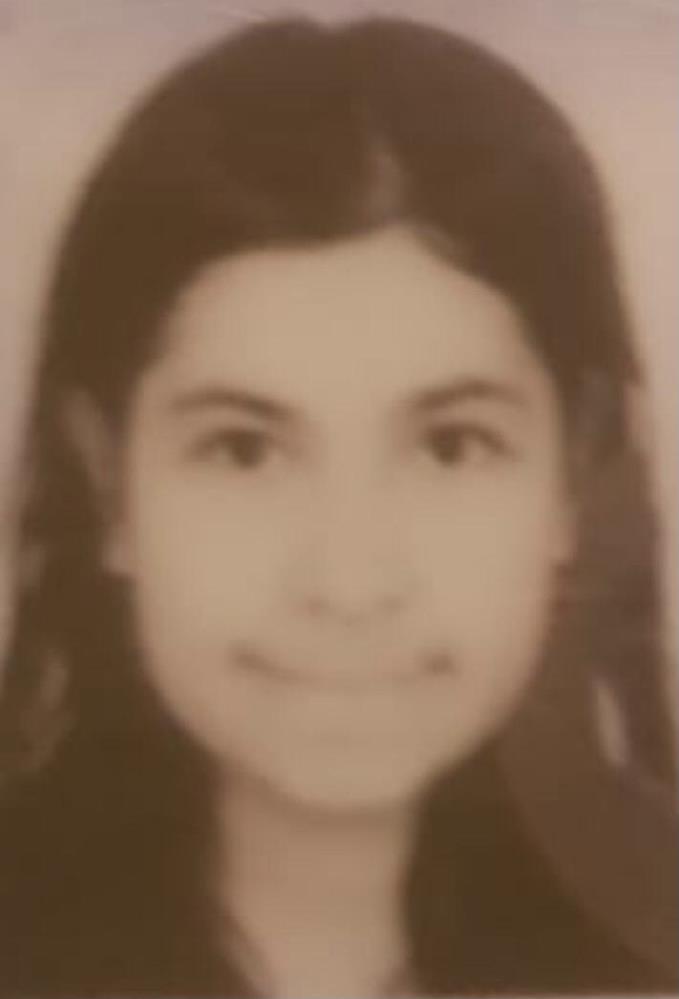 Şizofren kardeşi bıçakla saldırdı, boğazını kesti