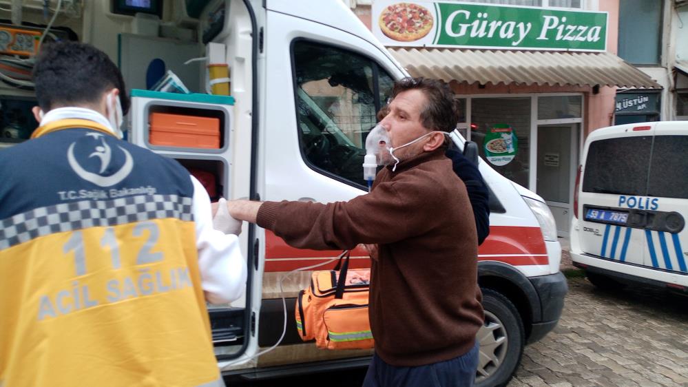 Ocağı açık unutup uyuyakalınca evde yangın çıktı